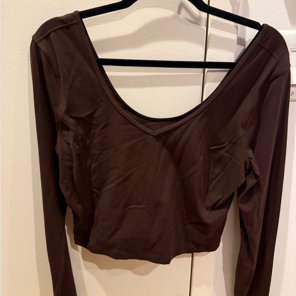 Lululemon Women's Brown Long-Sleeve Scoop Neck Top